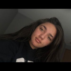 Meet your Posher, Jada